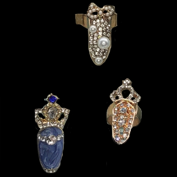 3 Crown/Pearls/Bow/Crystals Rings - Picture 6 of 17